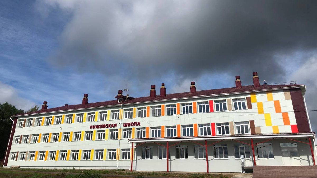 Школы капитально отремонтировали в Володарске, Городце и Тоншаевском округе