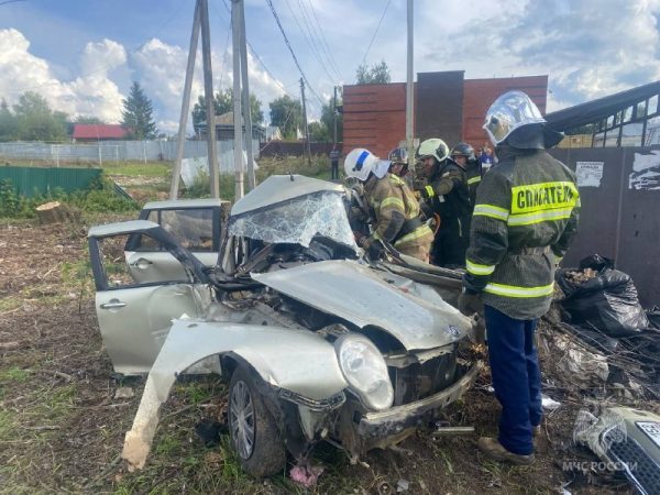 Мужчина погиб после столкновения с автомобилем в Павловском округе