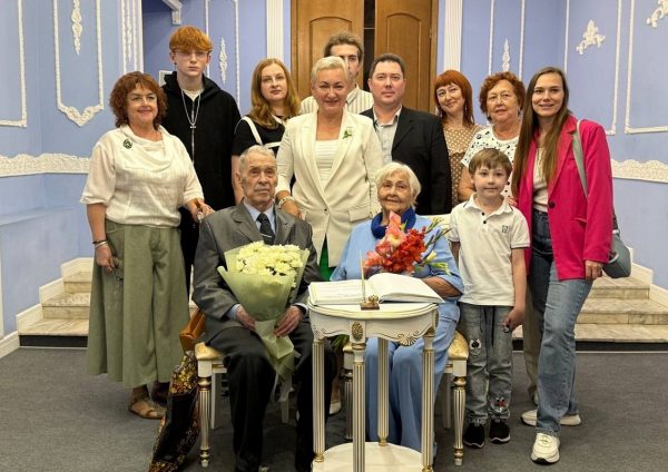 «Трудностей хватало»: супруги Гавриловы из Нижнего Новгорода прожили 75 лет вместе