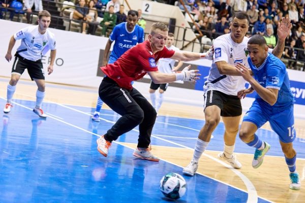 Второе подряд поражение потерпели футзалисты «Торпедо»
