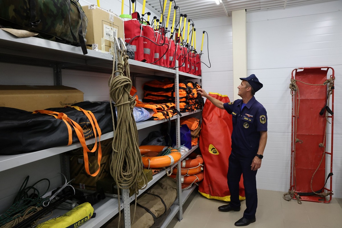 Александр Воложанин