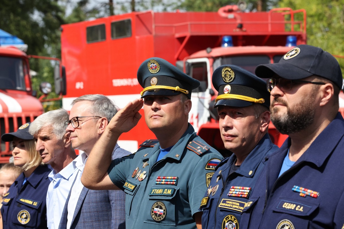 Александр Воложанин