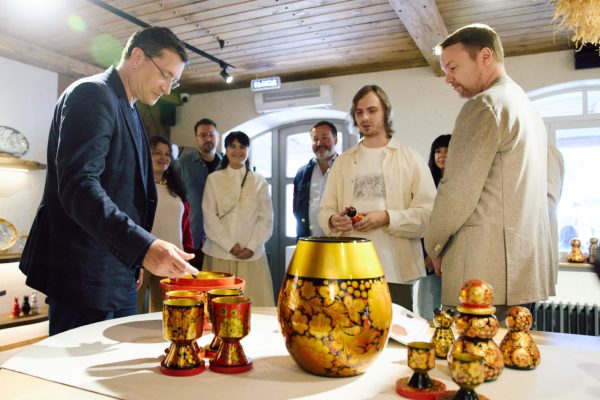 Глеб Никитин принял участие в русских выходных от бренда «Хохлома» в Плёсе