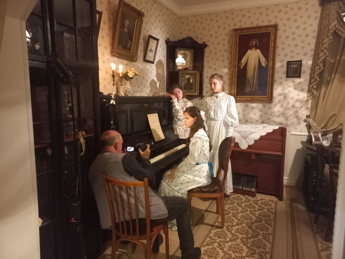 Фильм о роде Ушаковых начали снимать в Серафимо-Дивеевском монастыре