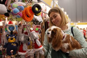 Кинолог Голубев объяснил, почему собака любит хозяина