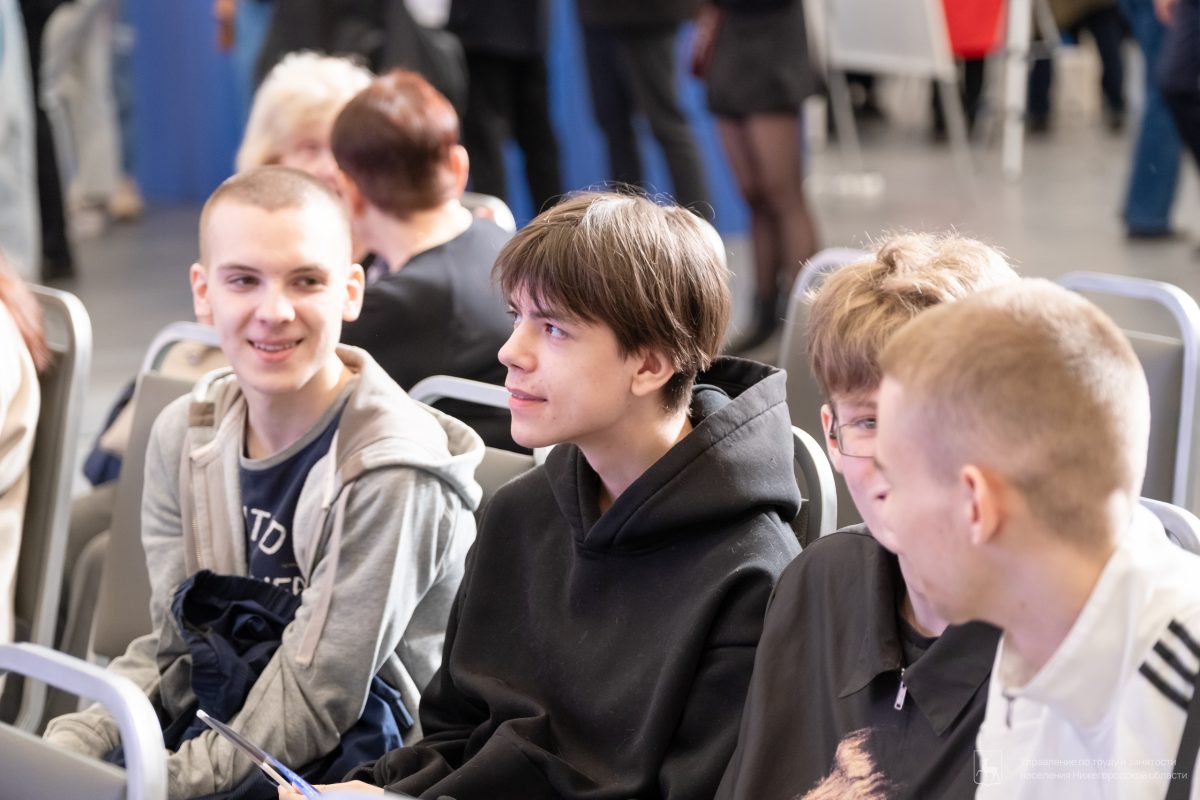 Более 30 тысяч вакансий доступно молодым специалистам в Нижегородской области