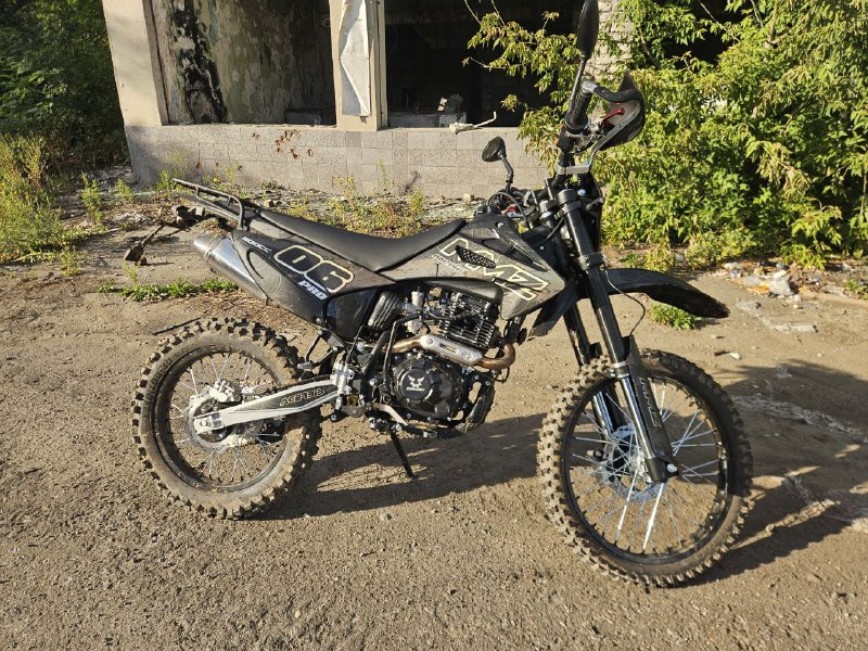 Нижегородским бойцам СВО отправили новый мотоцикл класса «эндуро»