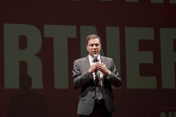 Юрий Шалабаев открыл Международный форум «Города-побратимы и партнеры»