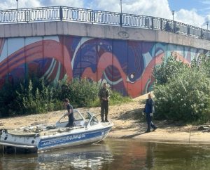 Мужчина выпал из надувной лодки и утонул в Нижнем Новгороде