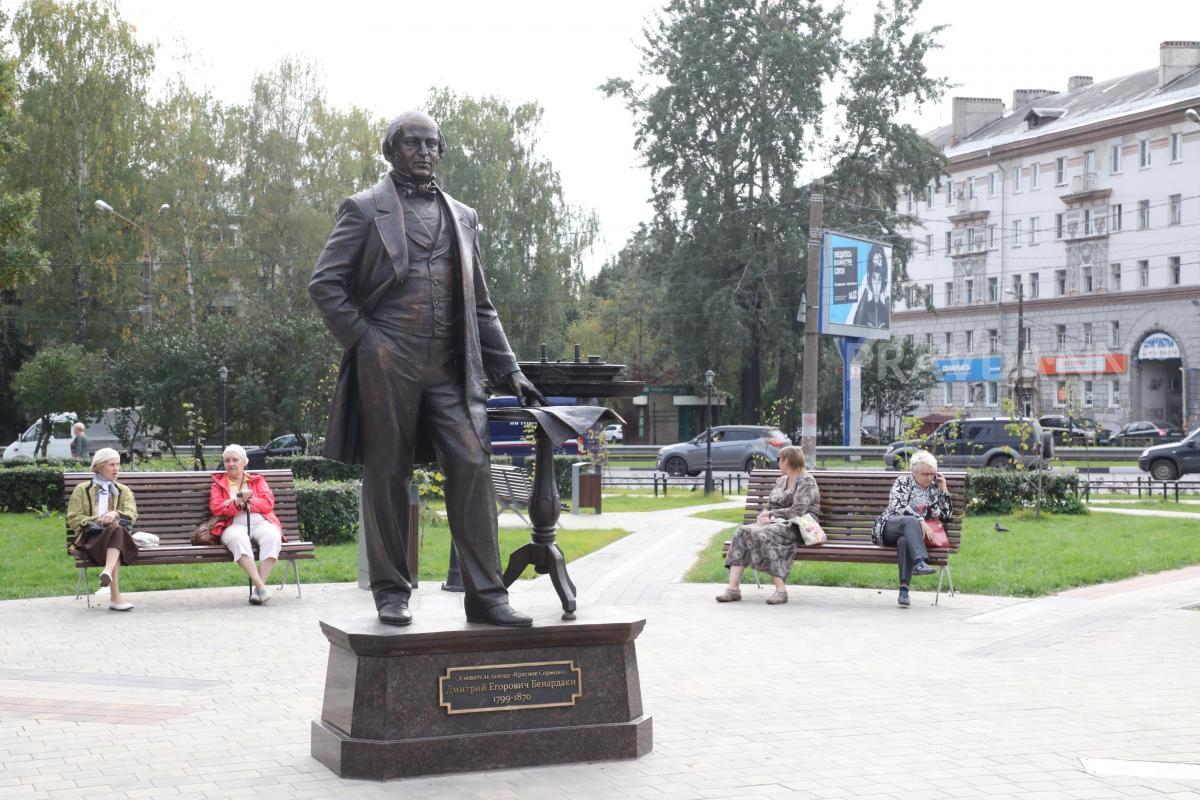 Нижегородцы пожаловались на бездомных и стихийную торговлю в центре Сормова