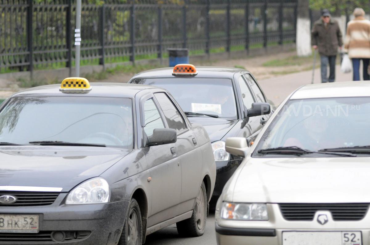 Стоимость поездок на такси в День города в Нижнем Новгороде вырастет на 20 – 30%