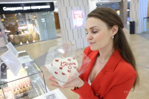 56% нижегородок считают, что мужчина должен оплачивать счет на первом свидании