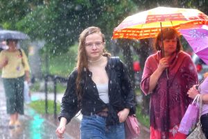 Тёплые и дождливые выходные ждут нижегородцев