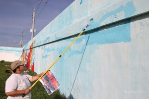 Новое граффити с нижегородскими закатами рисуют на Канавинском мосту