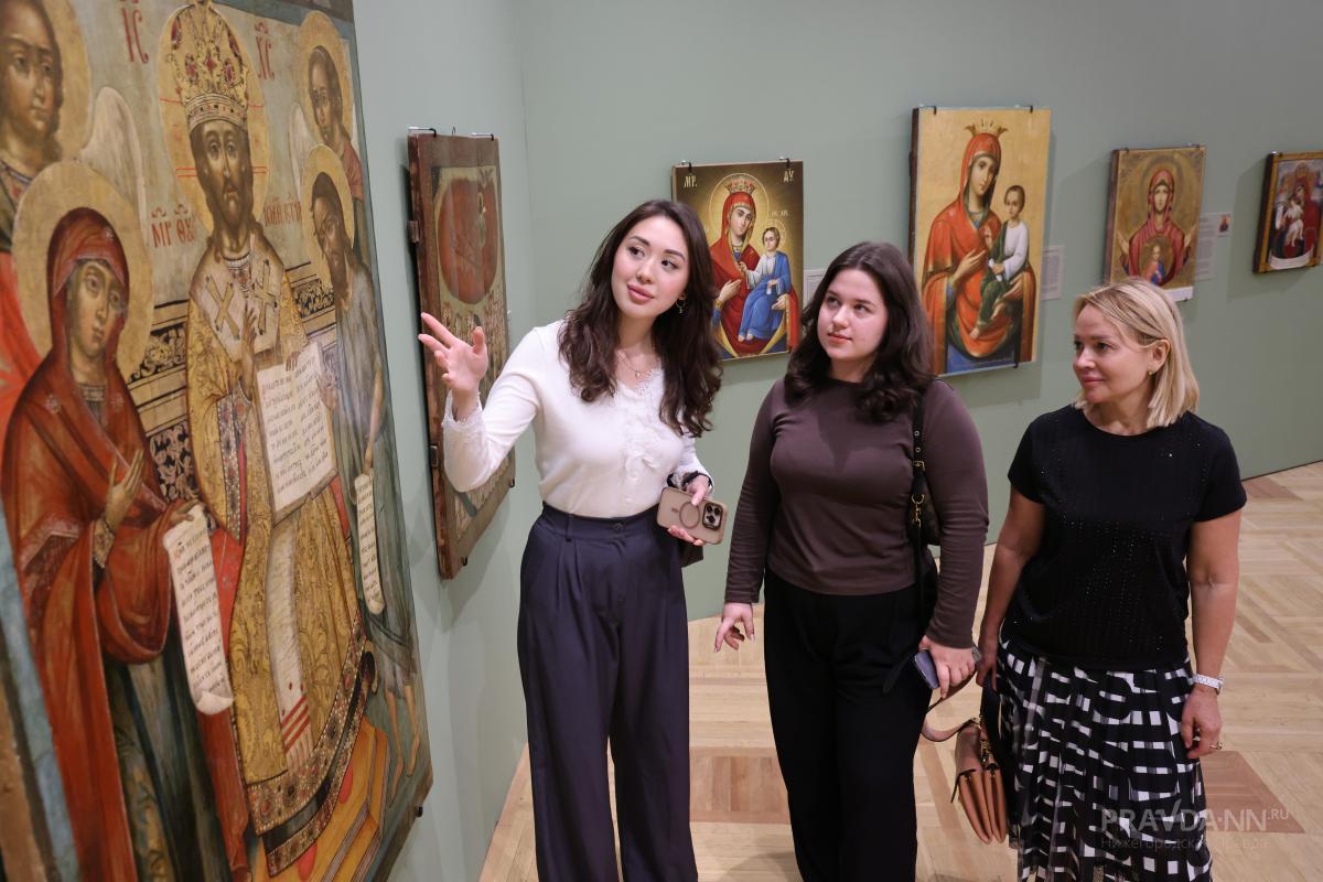 Выставка «Сохраненные святыни»