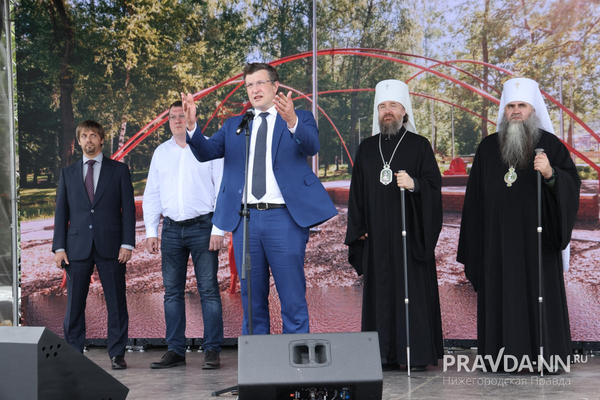 Александр Воложанин