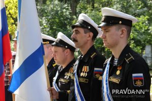 Александр Воложанин