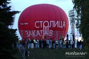 Александр Воложанин