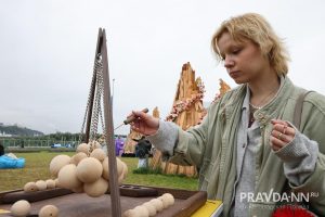 Александр Воложанин