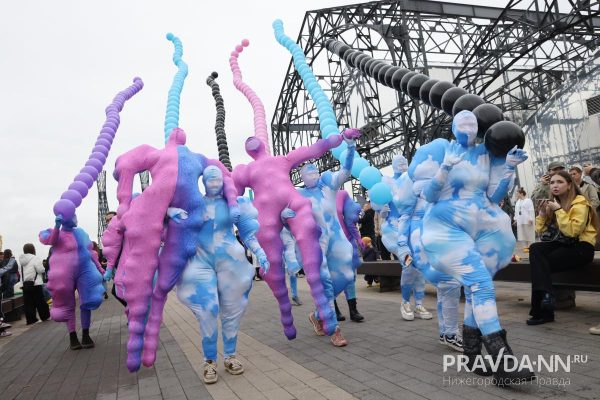 С очередями и под дождем: как в Нижнем Новгороде прошел «Пари Фест»