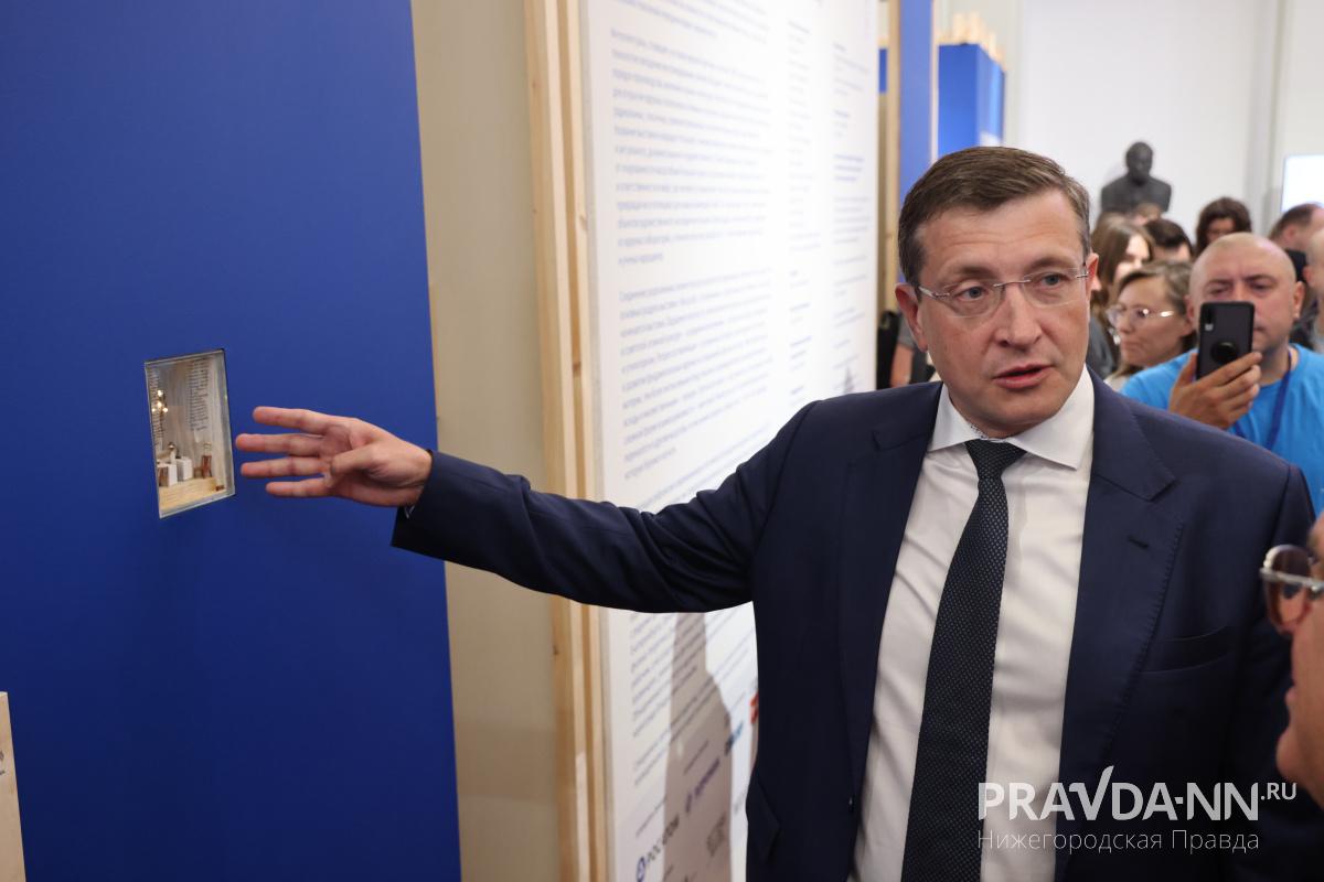 Александр Воложанин