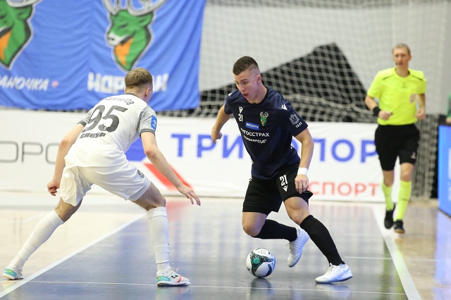 Футзалисты «Торпедо» во второй раз оказались сильнее «Тюмени»