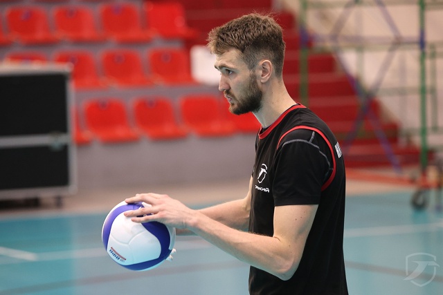 Первые игры на Кубок России волейболисты «Горького» проведут в Красноярске