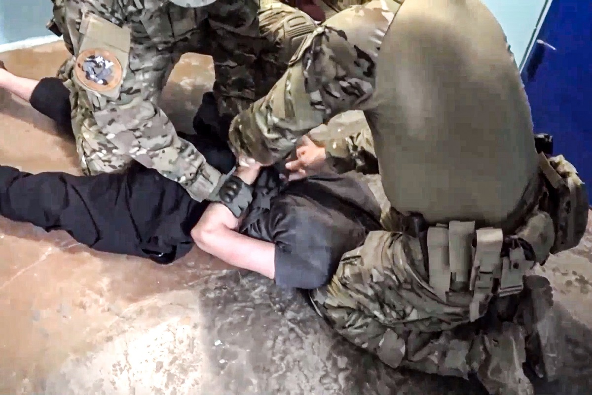 Почему россияне становятся украинскими шпионами и диверсантами