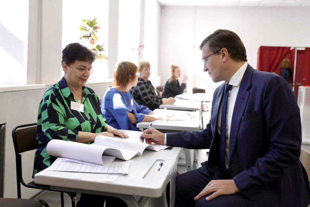 Глеб Никитин проголосовал на избирательном участке и призвал нижегородцев принять участие в выборах