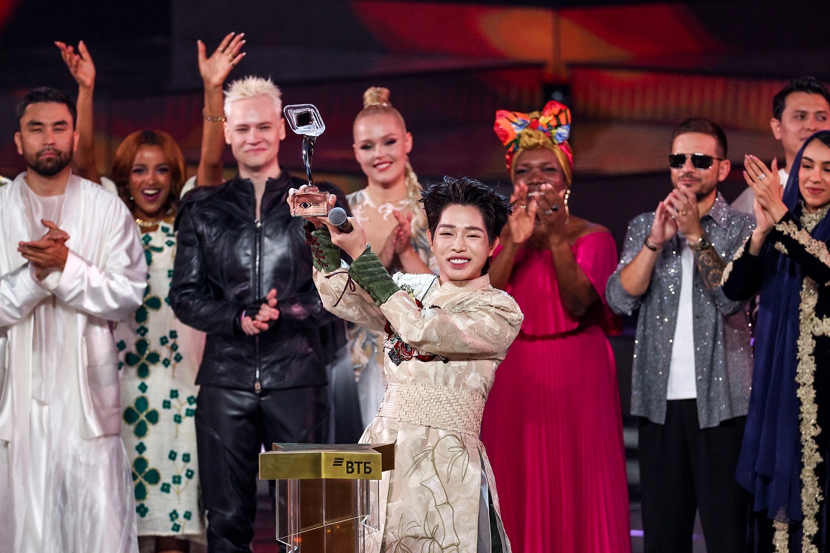 Музыкальный критик Вадим Пономарев прокомментировал итоги «Интервидения»