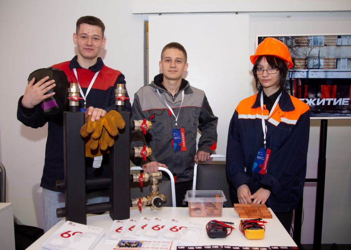 Более семи тысяч подростков трудоустроил Нижегородский кадровый центр за&nbsp;лето