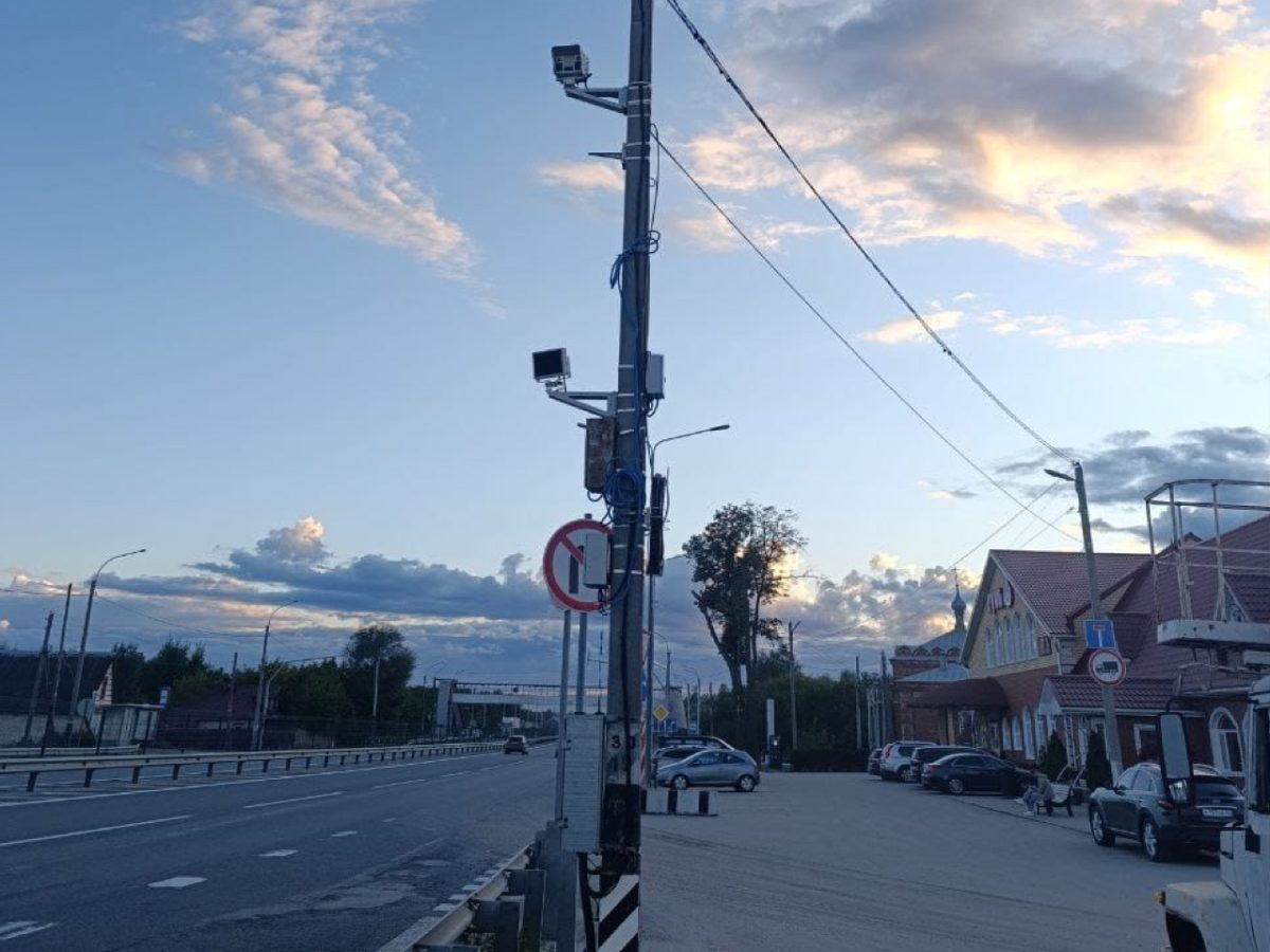 В Нижегородской области начала работать камера, фиксирующая телефон в руках водителя