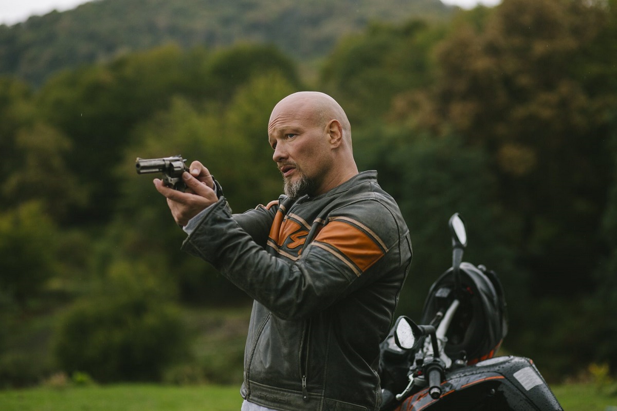 Харизматичного байкера и бывшего сотрудника полиции Никиту Панфилова ждут новые приключения