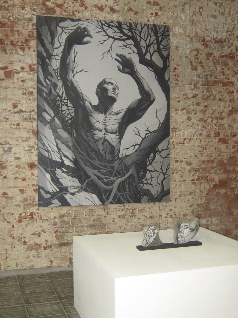 Художник старается создавать проекты на грани уличного и студийного искусства