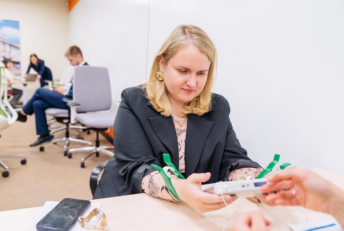 Выксунские металлурги проверили уровень эмоционального выгорания