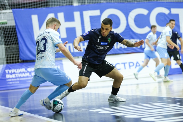 Футзалисты нижегородского «Торпедо» вновь обыграли соперников из Сургута