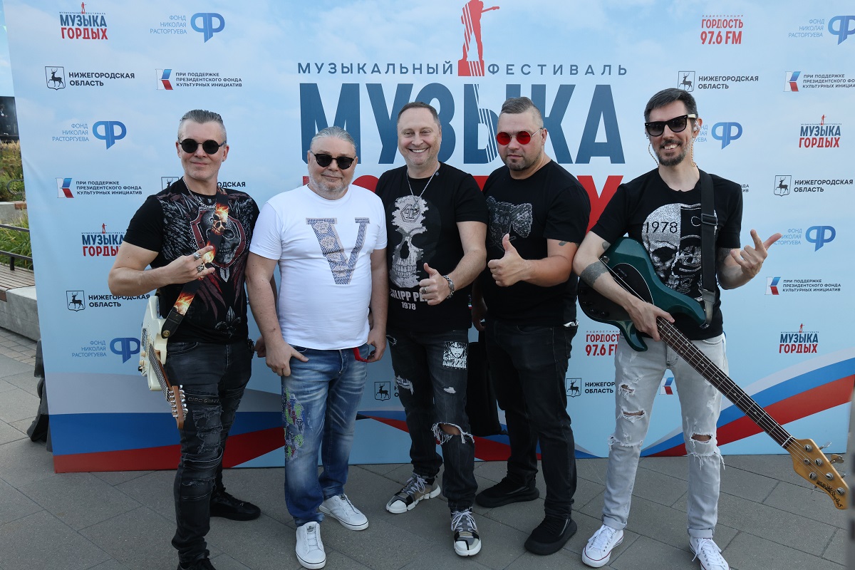 Выступать в Нижнем «Рок-Острова» очень любят – земляки всегда встречают их тепло