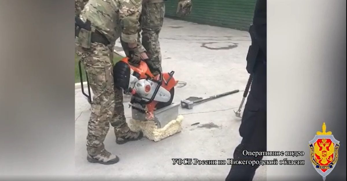 Опубликовано видео обысков в доме Ильи Штокмана