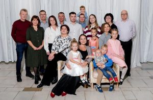 Многодетные родители из Арзамаса победили в конкурсе «Семья года»