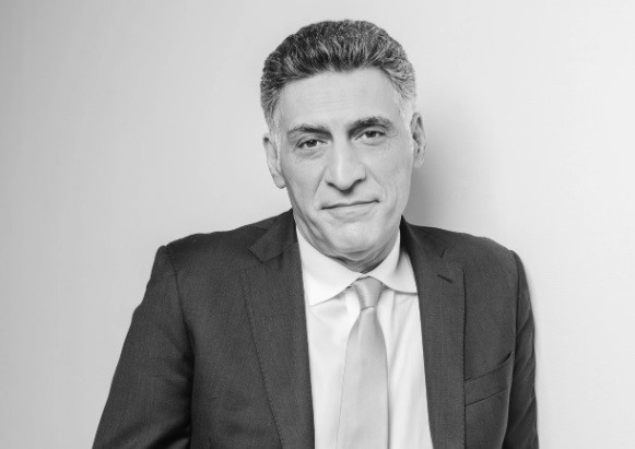 Сатира, «Крымский мост» и кино: каким запомнят россияне режиссера Тиграна Кеосаяна