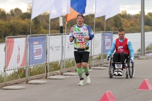 Александр Воложанин