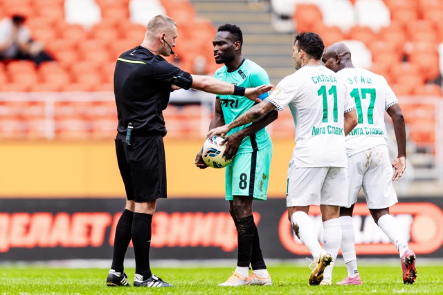 Экспертная комиссия признала пенальти в ворота «Пари НН» правомерным