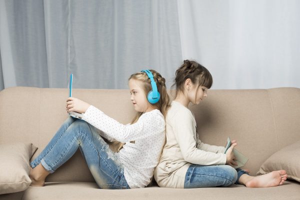 Эксперт по онлайн-безопасности Сиденко дал советы по использованию ИИ детьми