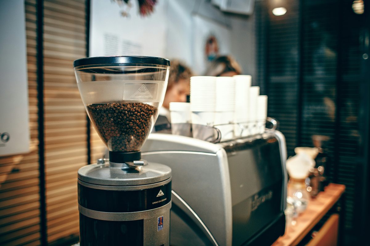 Эксперт Дорохов предупредил об опасностях, скрытых в кофейных автоматах