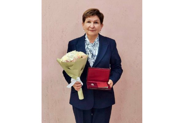 Директор централизованной библиотечной системы удостоена высокого звания