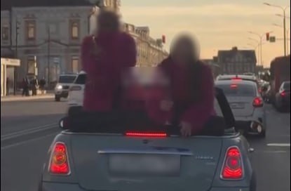 Два протокола составили на нижегородца за стоявших в салоне авто пассажирок