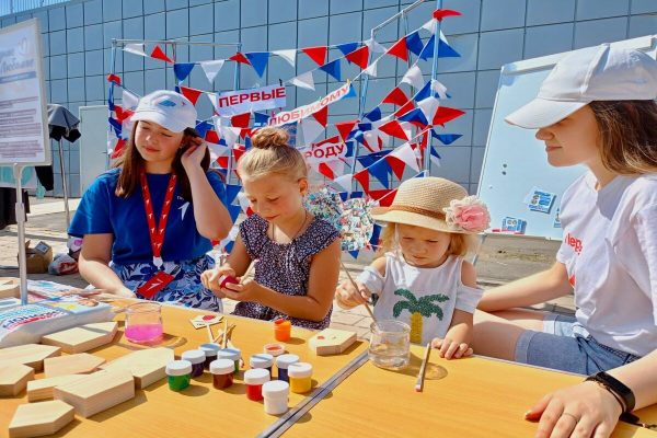 Более 90 тысяч молодых нижегородцев приняли участие в проекте «Лето #ЗА_Первыми»
