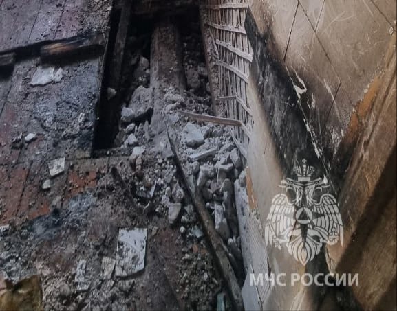 40 человек эвакуировали из-за пожара в многоэтажке в Нижнем Новгороде