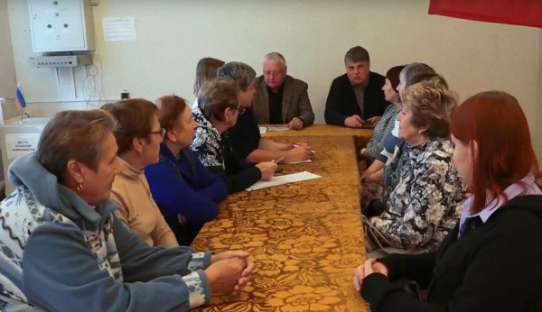 Реализацию программы «Вам решать!» обсудили в посёлке Горбатовка