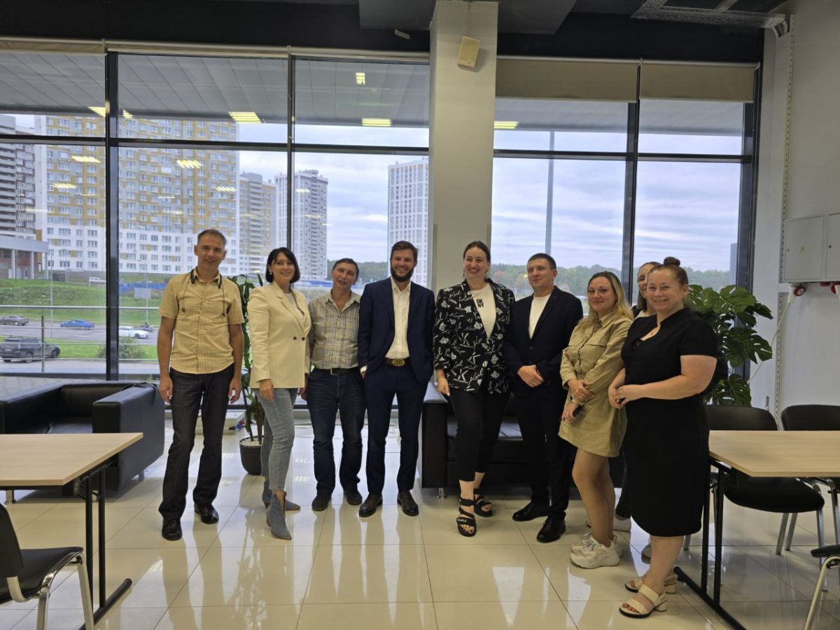 14 участников проекта «СВОё дело» приняли участие в семинаре в Нижнем Новгороде